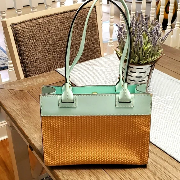 Dooney & Bourke Tote - Picture 5 of 13